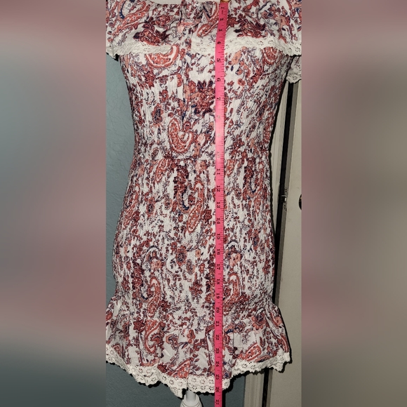 Lost + Wander Smocked Paisley Print Off The Shoulder Mini Dress NWT - Picture 10 of 11